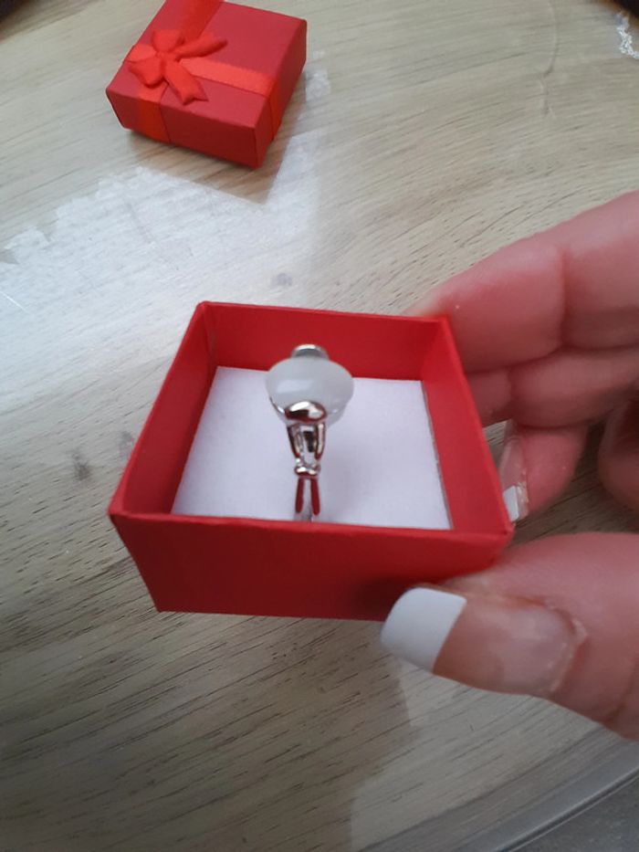 Bague avec Pierre de Lune portée par Bella dans Twilight - Taille 60 - US 10 - photo numéro 2