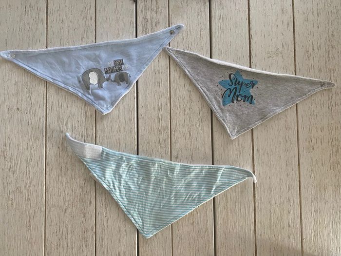 Lot 3 bavoirs idéal maternité - photo numéro 2