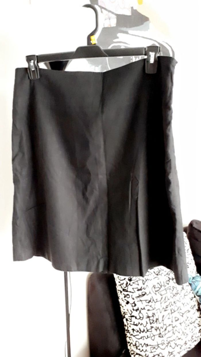 Jupe noir T46 à fermeture - photo numéro 2