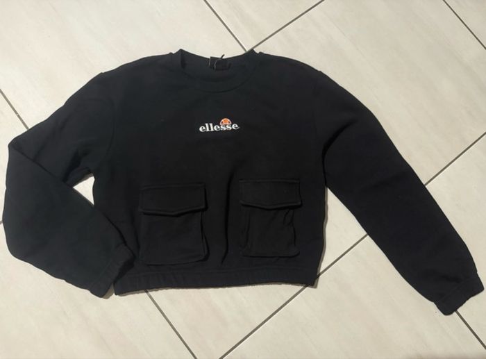 Pull crop ellesse - photo numéro 2