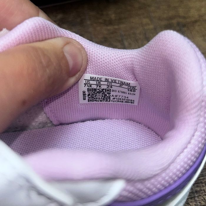 Baskets adidas neuf - photo numéro 6