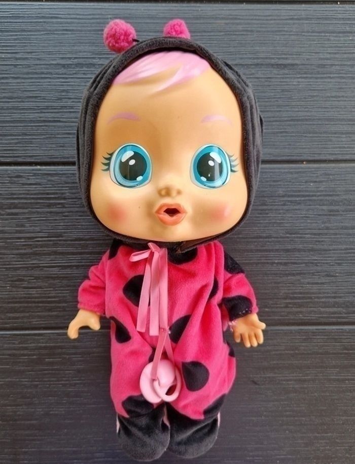 Poupon cry baby coccinelle en parfait état - photo numéro 2