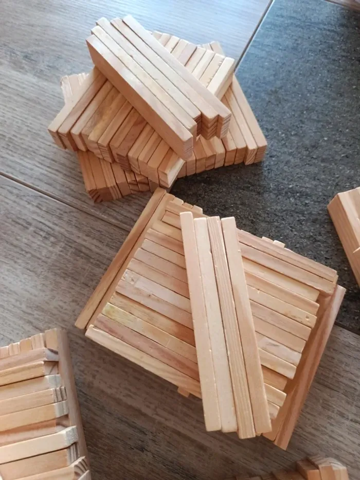 Lot de briques de construction style kapla - photo numéro 4