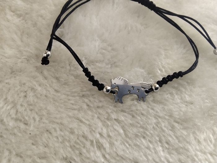 Bracelet noir cheval