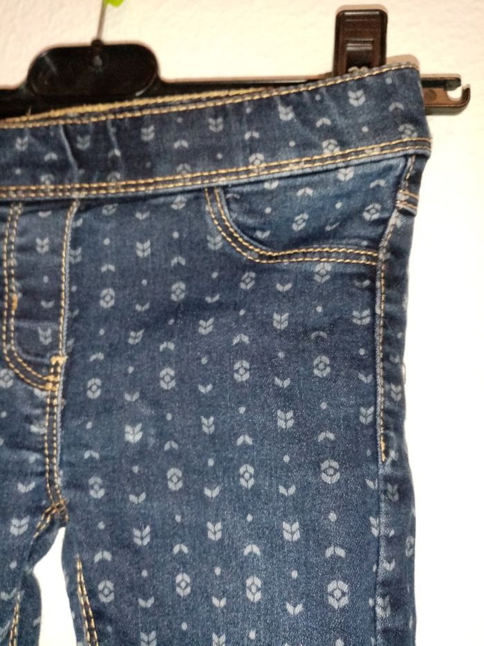 3 ans kiabi jeans slim marine imprimé /Excellent état - photo numéro 3