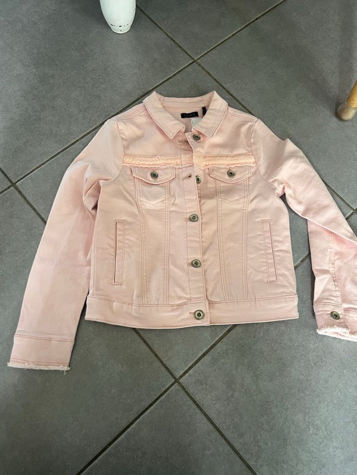 Lot 24 vêtements 6 ans. Ikks et catimini - photo numéro 2