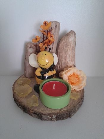 Décoration bois flotté abeille