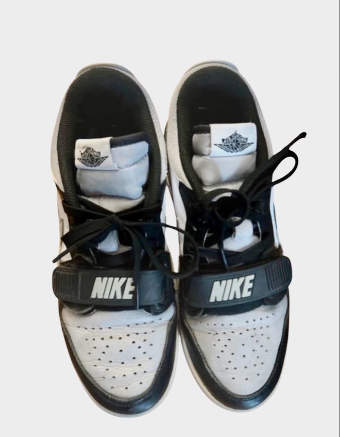 Baskets nike air max jordan legacy low pointure 40 - photo numéro 3