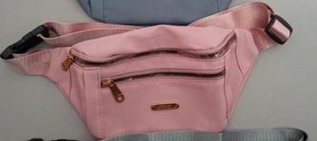 Sac banane neuf rose pâle