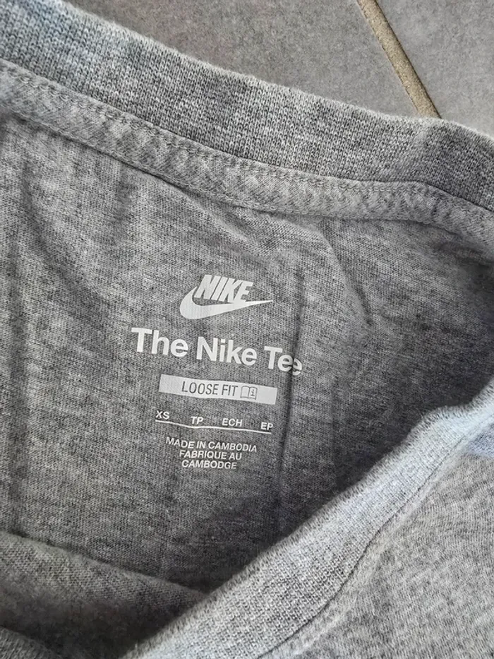 Tee shirt court Nike - photo numéro 3