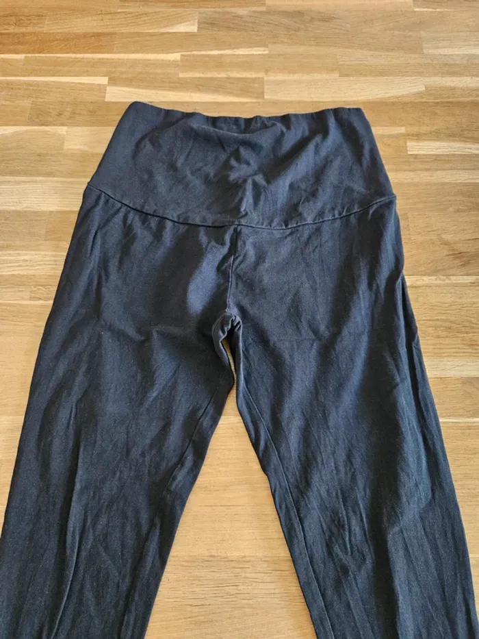 Legging grossesse - photo numéro 3