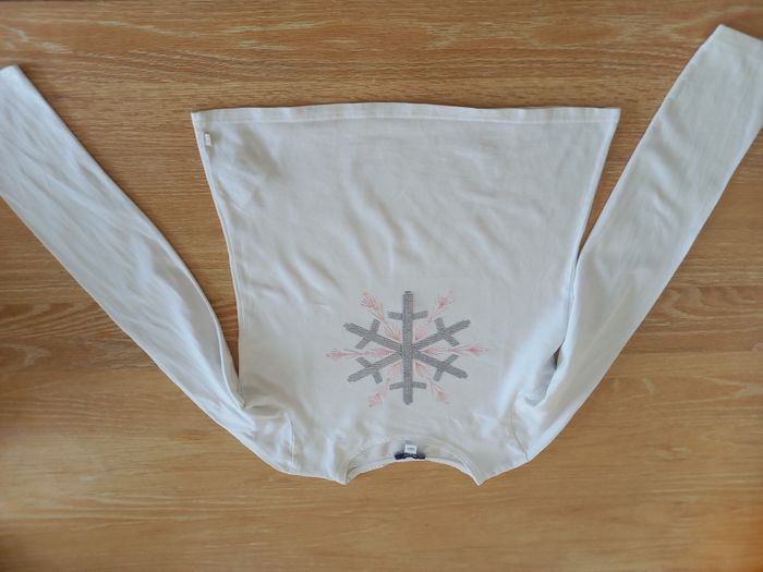 Lot 7 t-shirts manches longues fille 12 ans - Très bon état - photo numéro 6