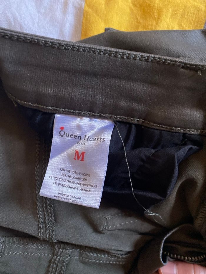 Pantalon simili cuir vert cargo - photo numéro 5