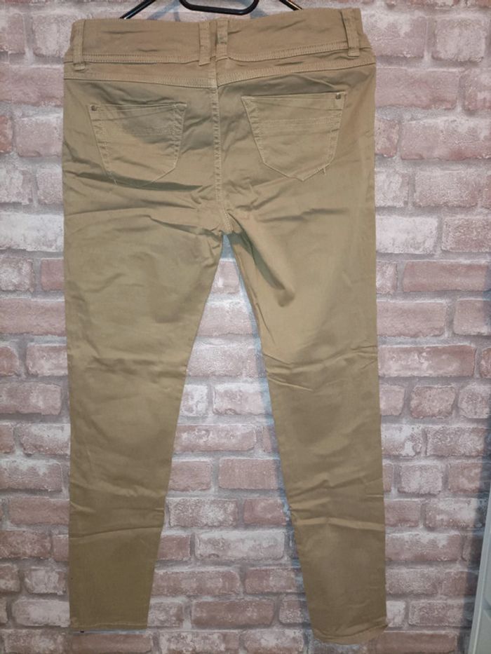 Pantalon - photo numéro 2