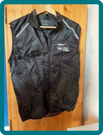Kway sans manches noir