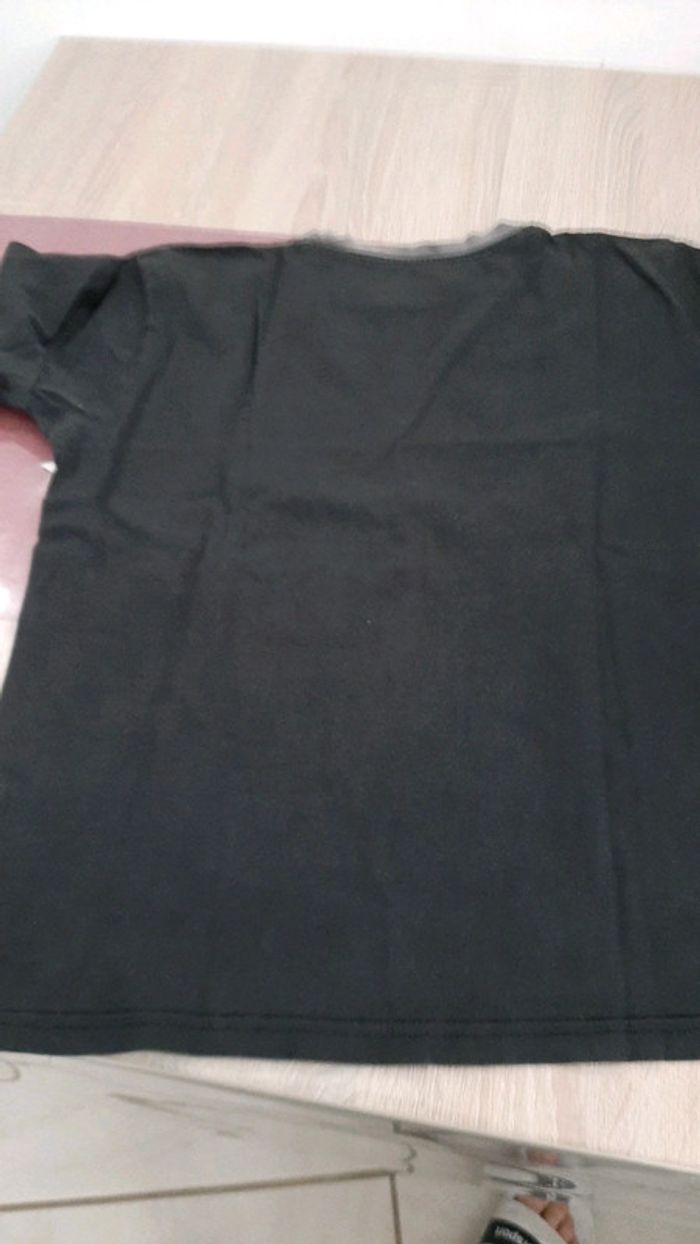 T-shirt taille S - photo numéro 3