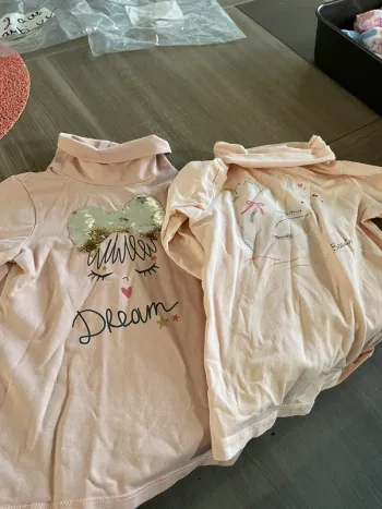 2 tee shirt col roulé 3 ans