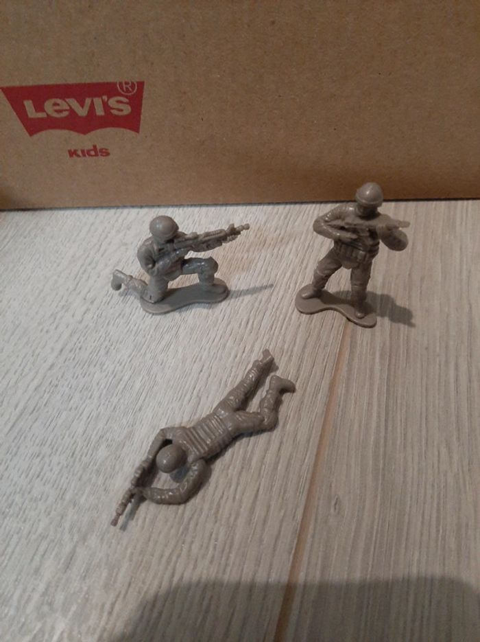 Soldats plastique - photo numéro 4