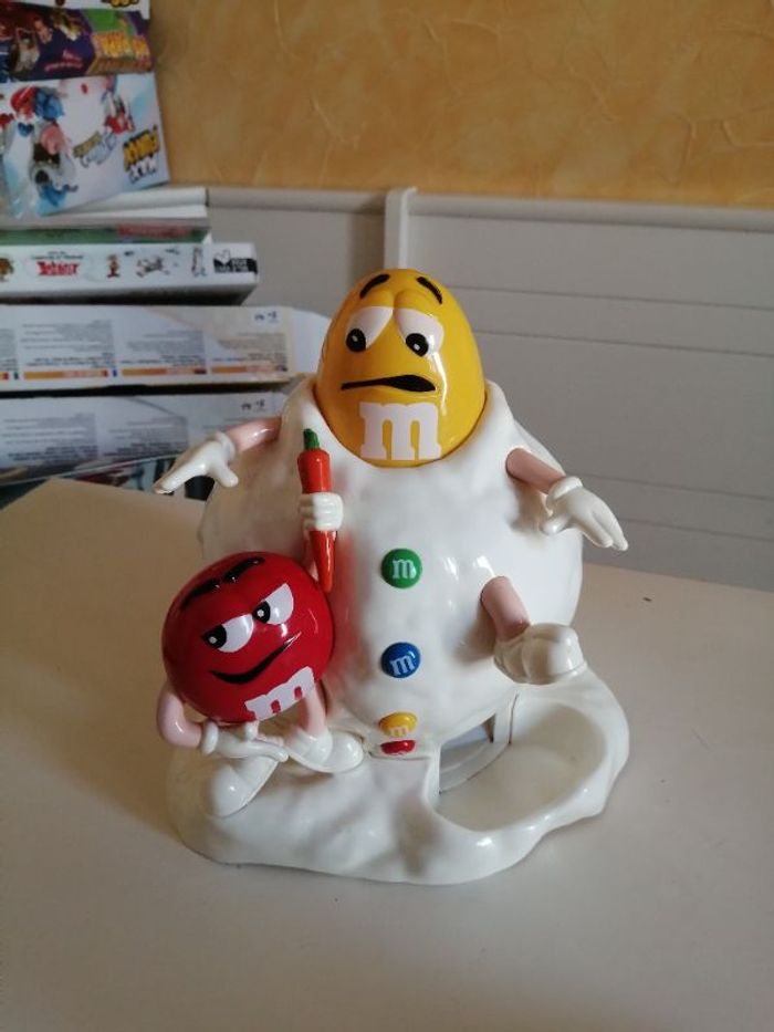 Distributeur de m&ms