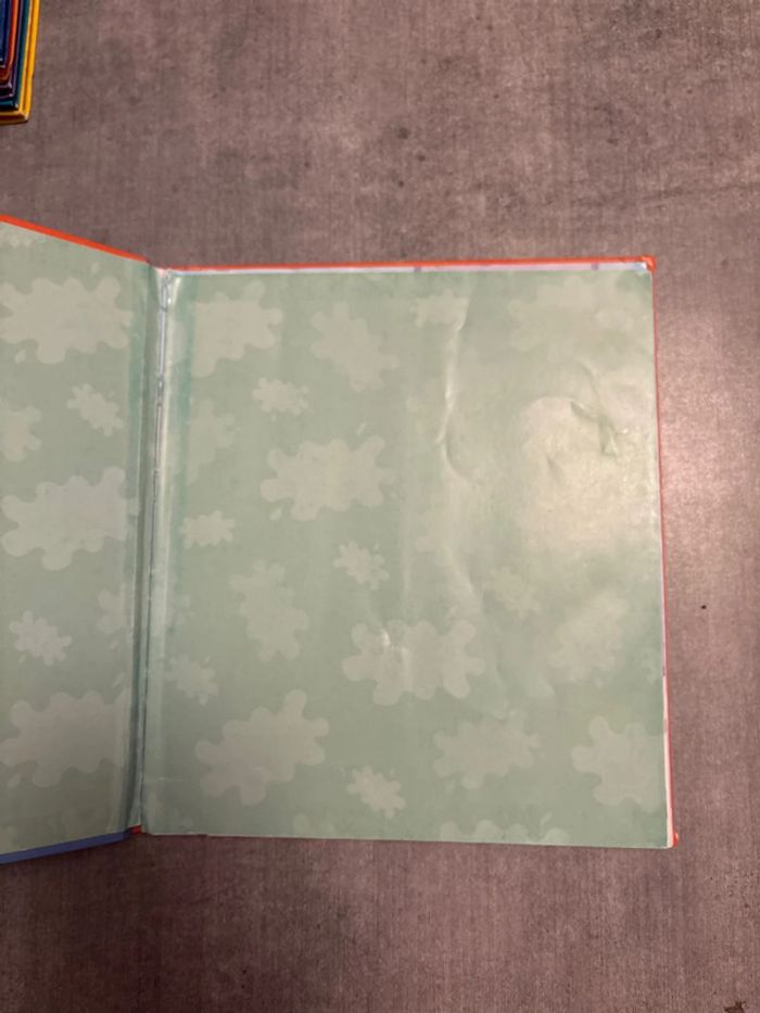 Livre Peppa Pig, Peppa va chez le dentiste - photo numéro 2