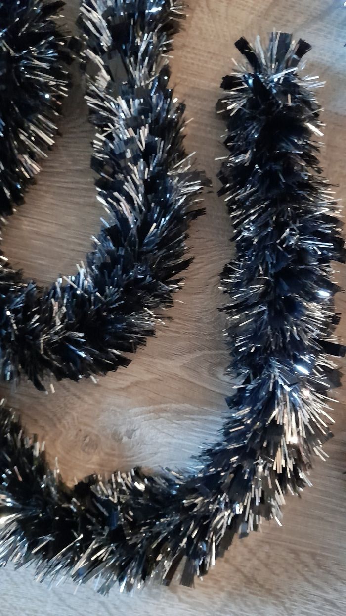 Guirlandes +boules décoration Noël - photo numéro 3