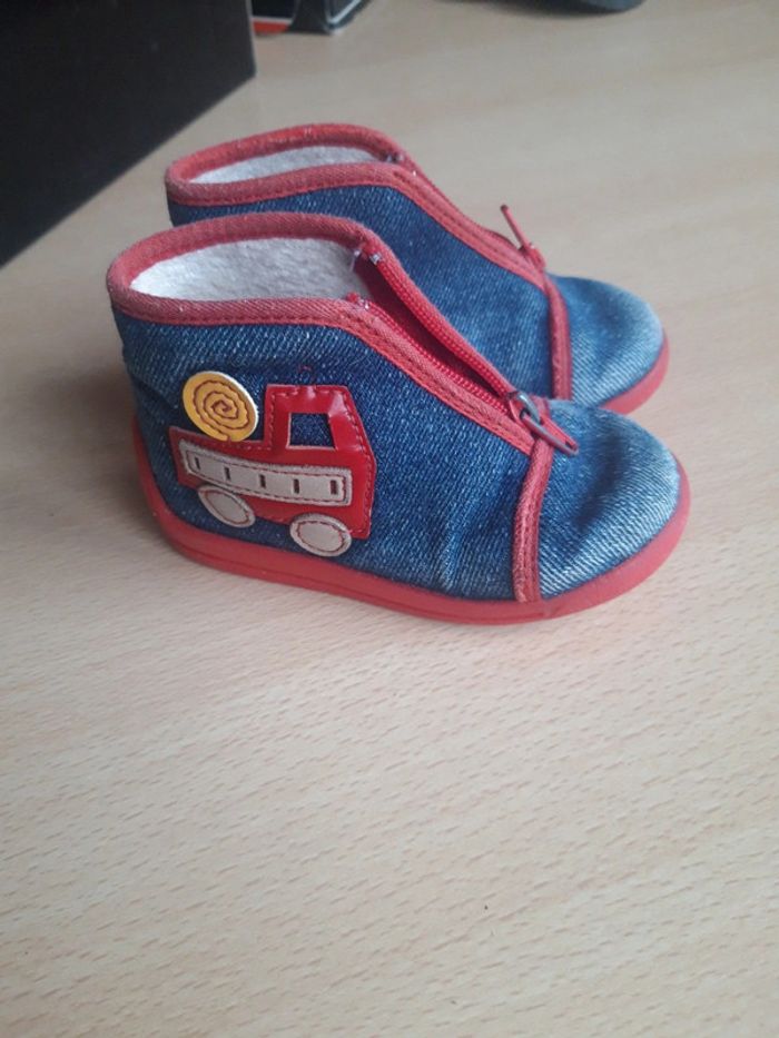 Chaussons Bichou taille 23