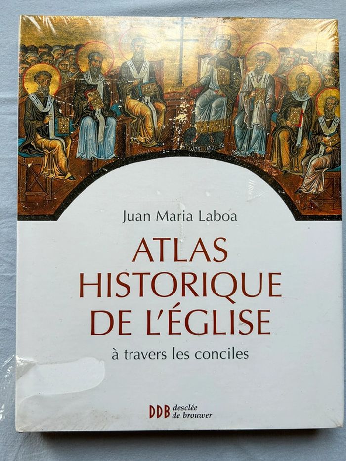 Livre « Atlas historique de l’église » neuf sous cellophane