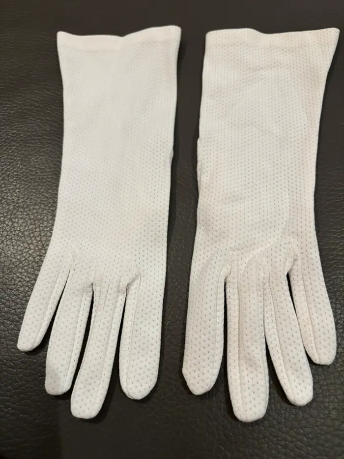 Gants femme anciens