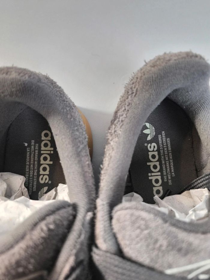 Baskets adidas campus grise pointure 40 neuves avec boîte - photo numéro 7