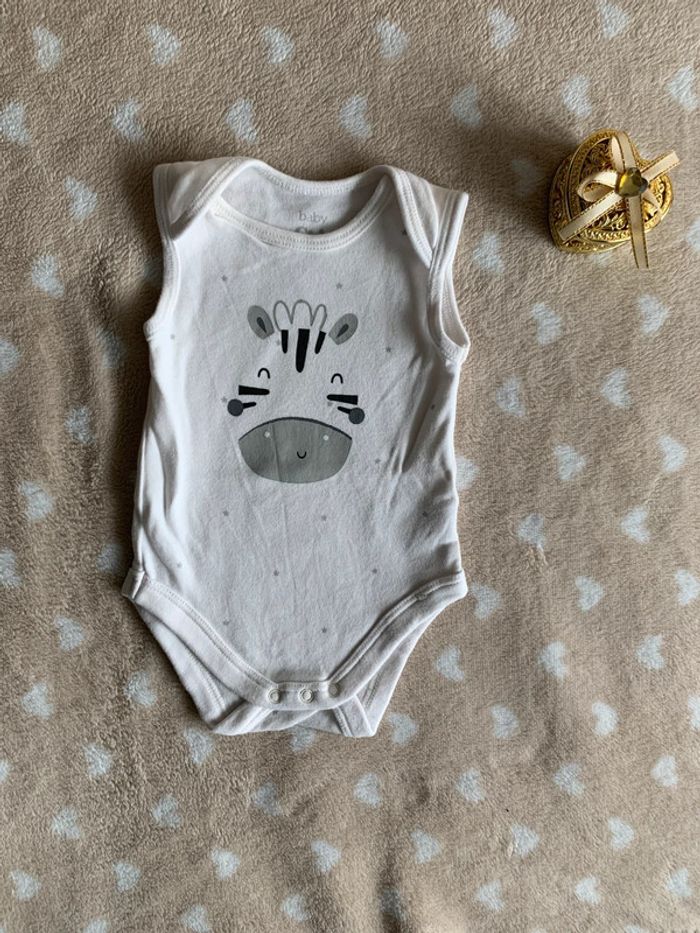 Lot 2 bodies C&A 1-3 mois😺 - photo numéro 6