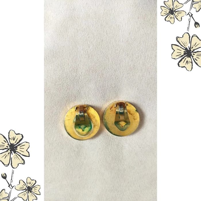 Boucles d’oreilles vintage à clip – Cristal & noir émaillé – Rondes dorées - photo numéro 4