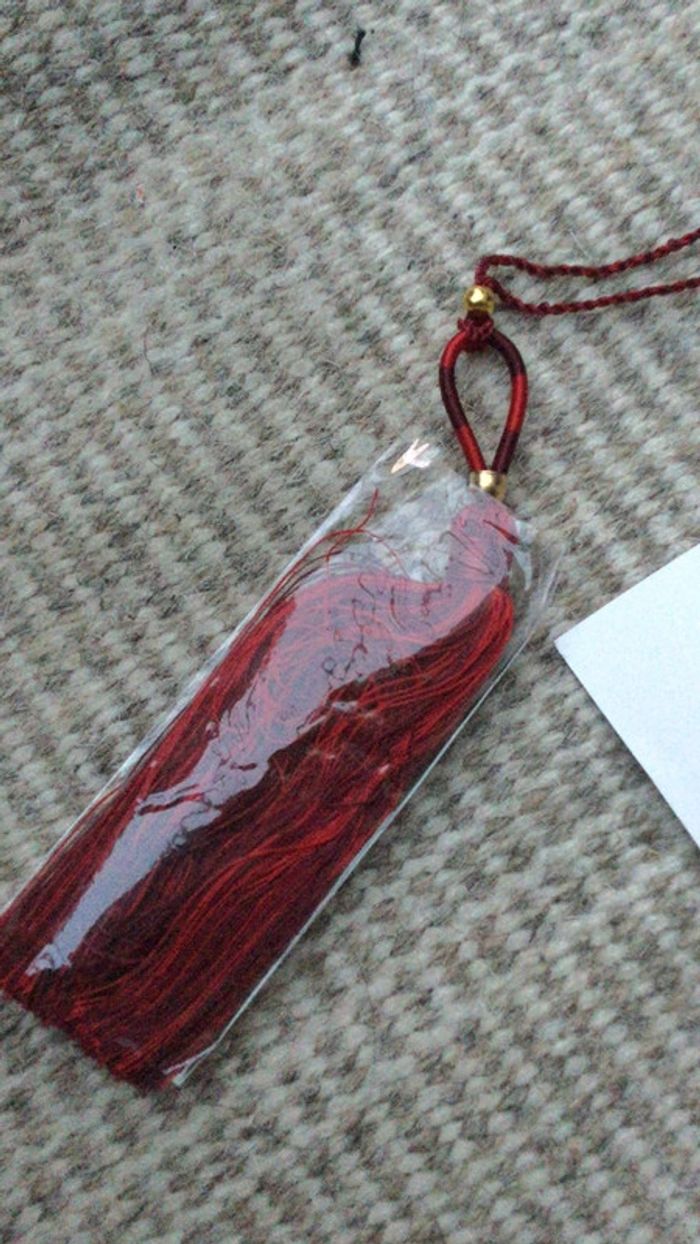 Collier pendentif pompon ajustable dans la longueur - photo numéro 3