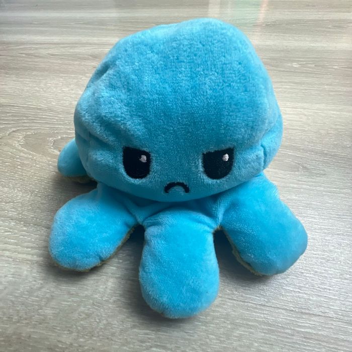 Peluche pieuvre réversible
