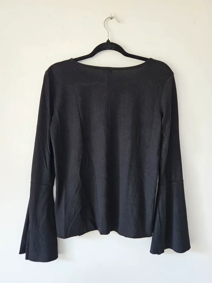 Maillot noir longues manches évasées Pimkie taille 38 / M - photo numéro 3