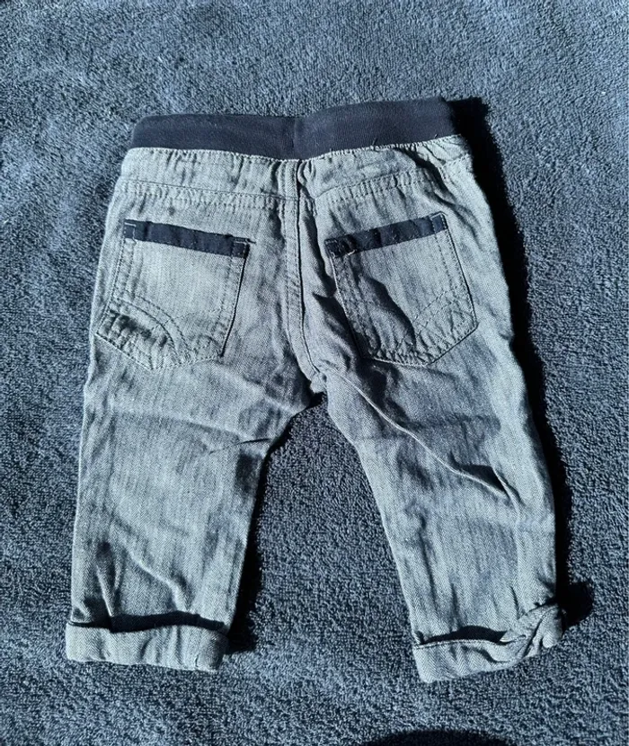 Pantalon 3 mois - photo numéro 2