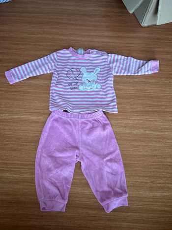 Pyjama deux pièces 12 mois