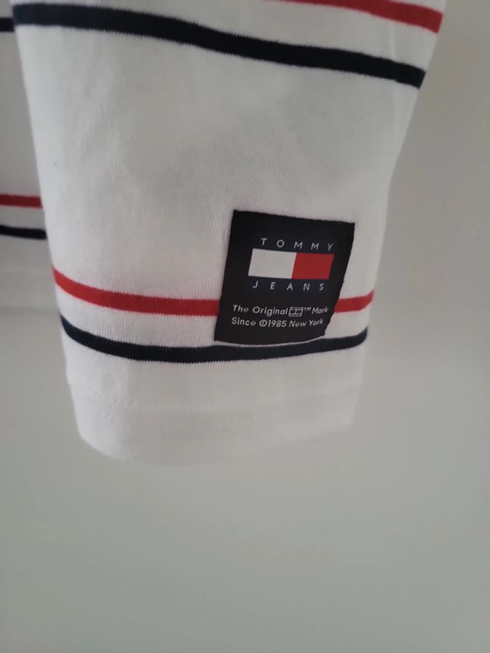 Tee shirt neuf tommy hilfiger T XL - photo numéro 2