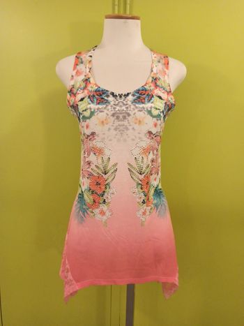 Jolies robes d'été, dos en dentelles