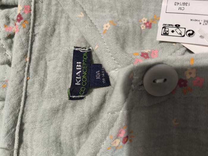 Robe neuve 10 ans - photo numéro 3