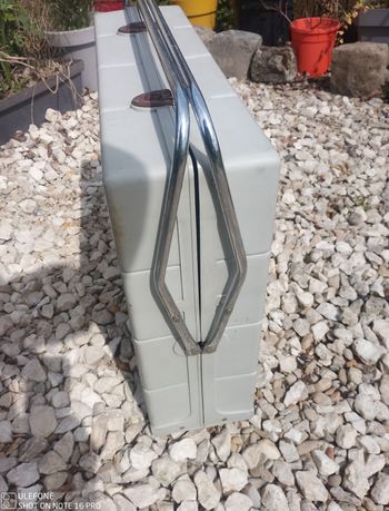 Etagère/armoire de camping pliable H 86 cm