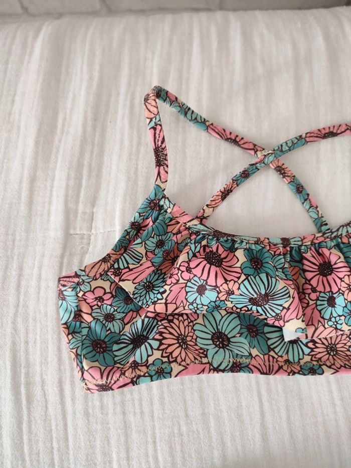 Maillot de bain 2 pièces fleurs & volants – KIABI – 5 ans - photo numéro 4