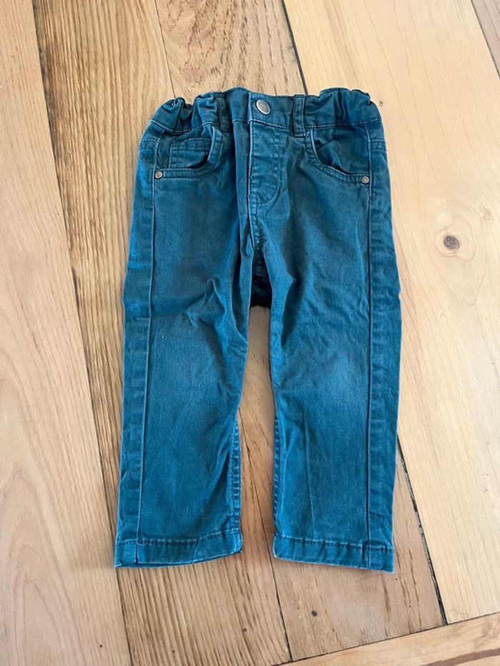 👖 Pantalon bleu marine – 18 mois – Boîte à Malices 🌟