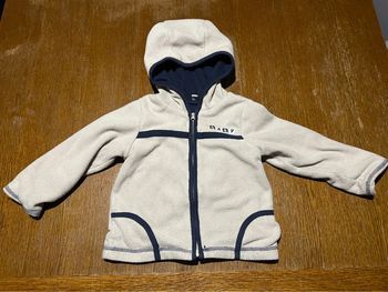 Gilet zippé à capuche chaud