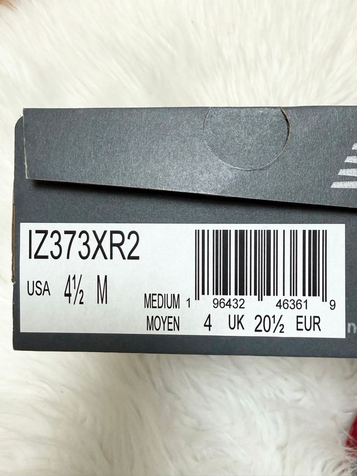 Baskets New Balance bébé – taille 20,5 – gris/rouge – Neuf avec étiquette - photo numéro 9