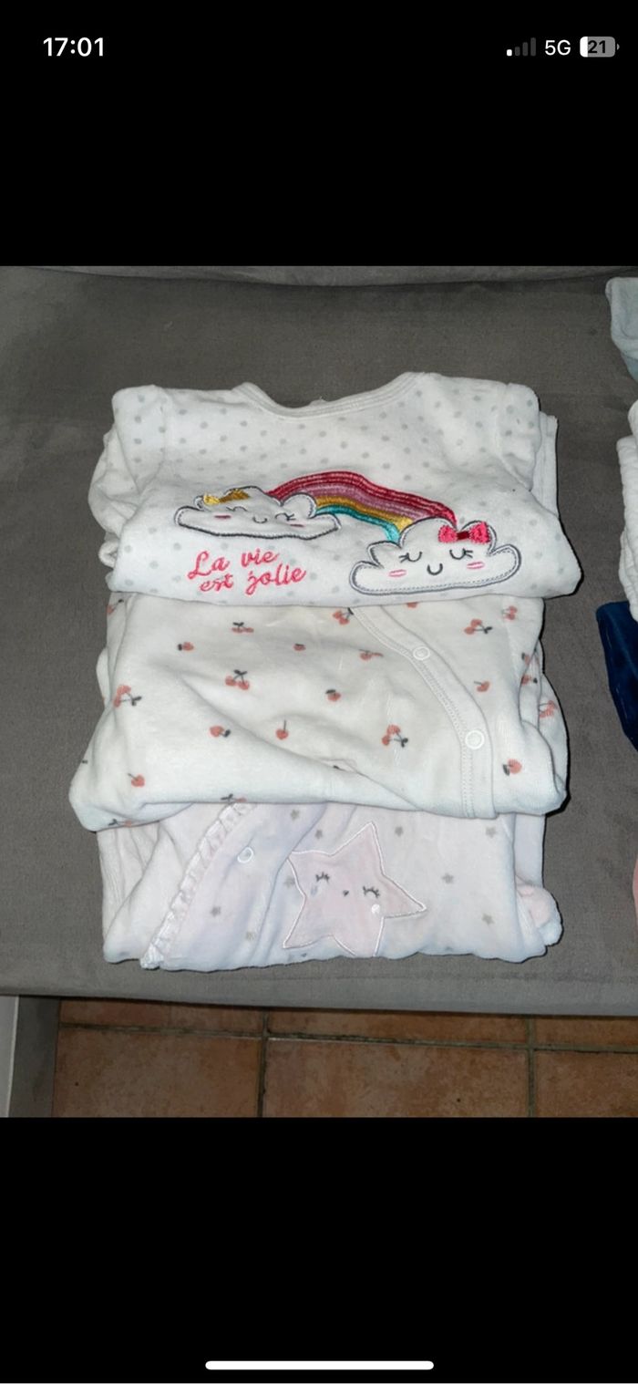 Lot pyjamas 6 mois bébé fille - photo numéro 4