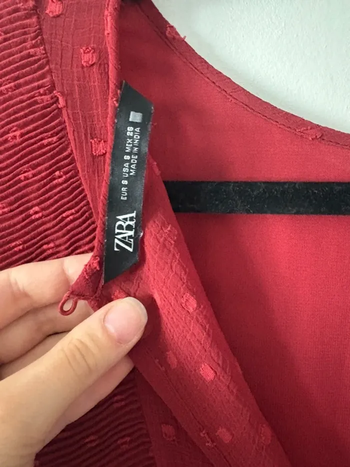 Robe rouge Zara - photo numéro 2