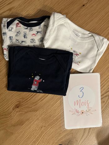 Lot 3 bodies Petit Bateau 🐻