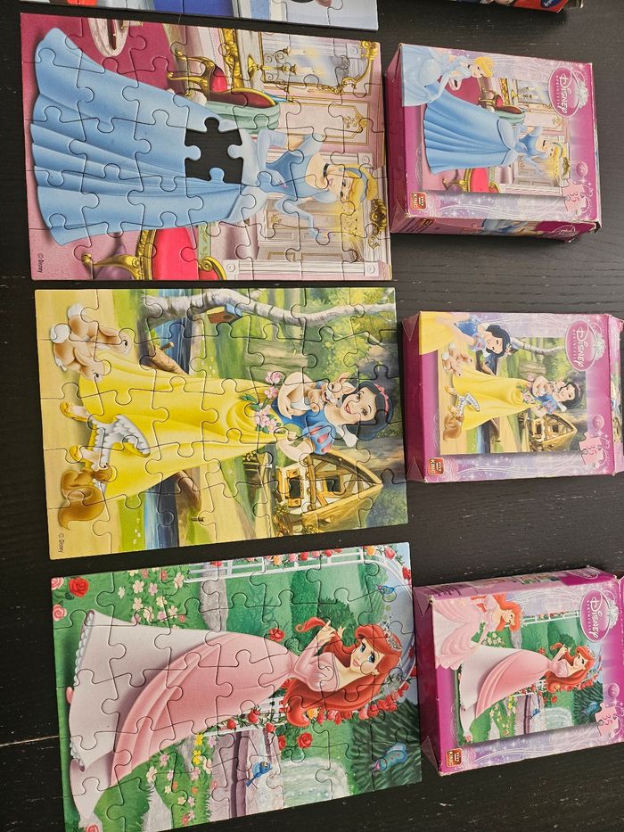 Puzzles 3e unité 35p Princesses Disney