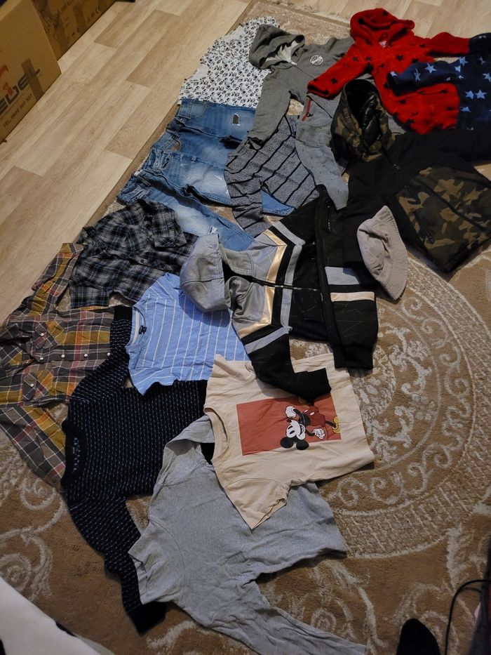 Lot vêtements 4 ans - photo numéro 2