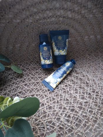 🌸Lot de 3 produits yves rocher. Vanille orchidée 🌸